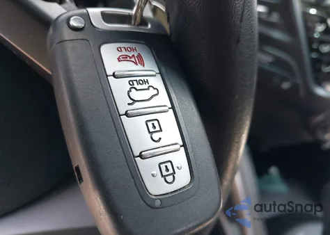 2013 Hyundai Veloster Turbo W/Black z USA, uszkodzony, nr VIN KMHTC6AE2DU111256